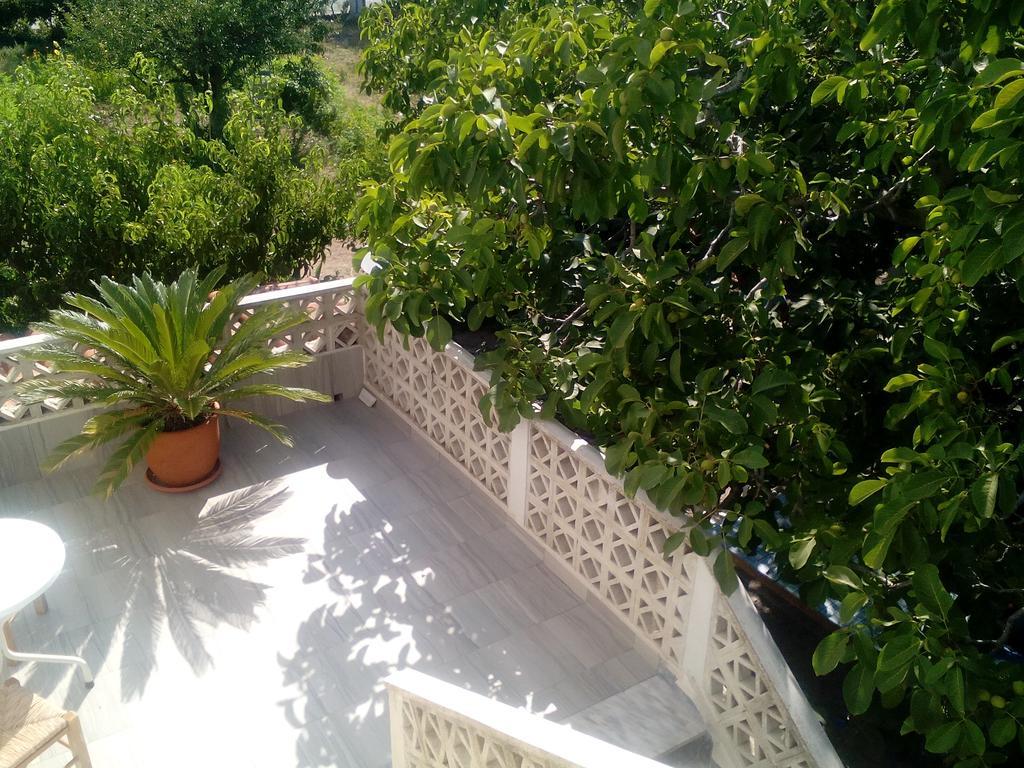 Guesthouse Karidia Скала-Ересу Екстер'єр фото